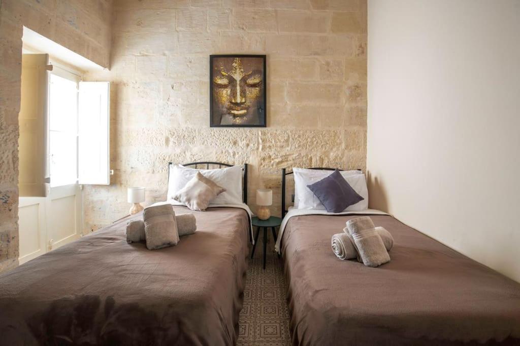 Chic, Stylish & Spacious Flat In Central Valletta Exterior foto